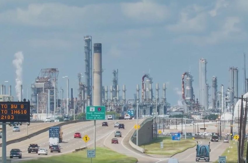  U.S. Energy secretary directs Texas oil company to restore operations off California