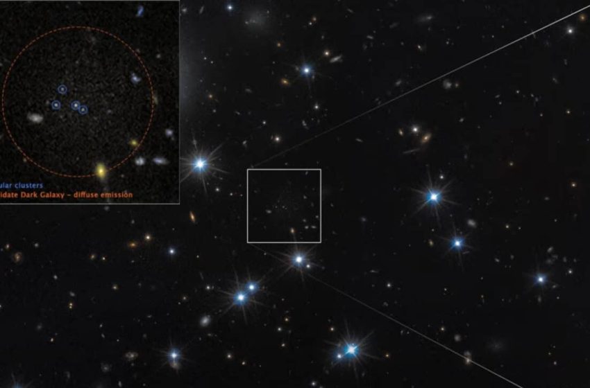  Hubble Finally Found the Invisible Galaxy Astronomers Hunted for Decades, It’s 99.9% Dark Matter