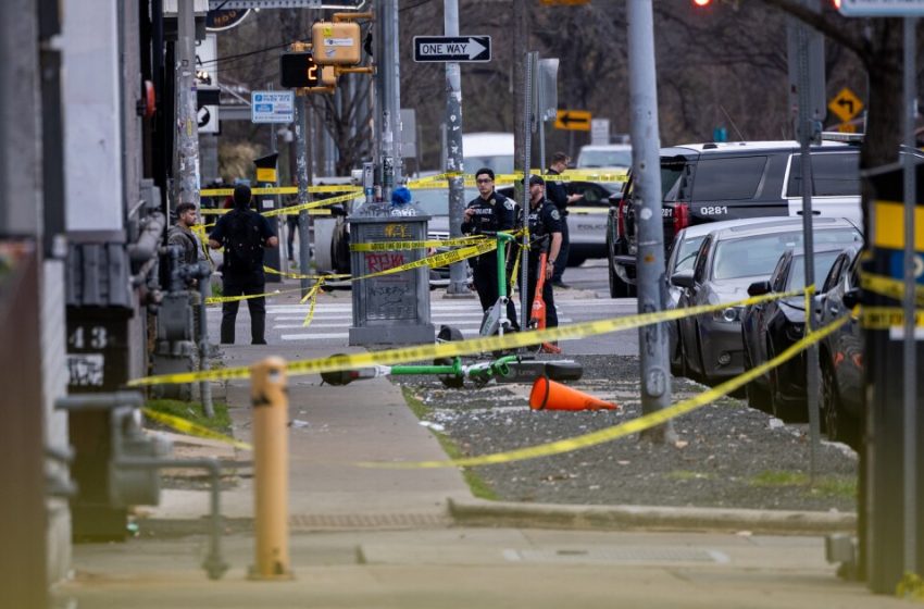  3 dead, 14 hospitalized in shooting on Sixth Street; suspect killed by Austin police