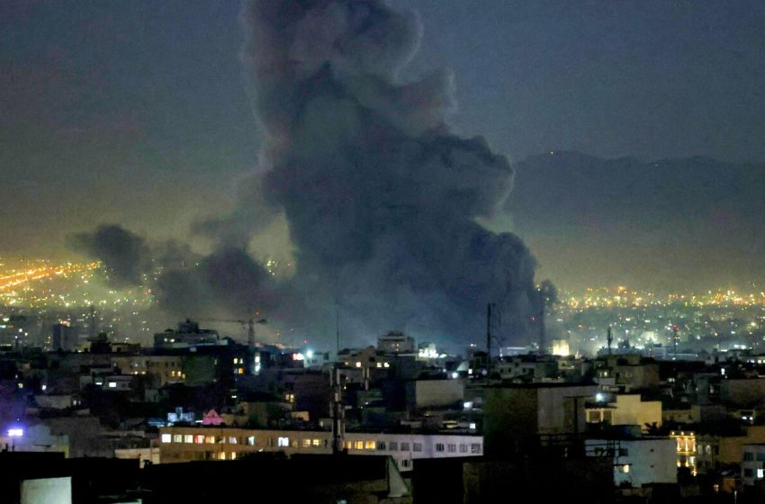  Someone made $553K on a Polymarket bet on Khamenei’s death : NPR