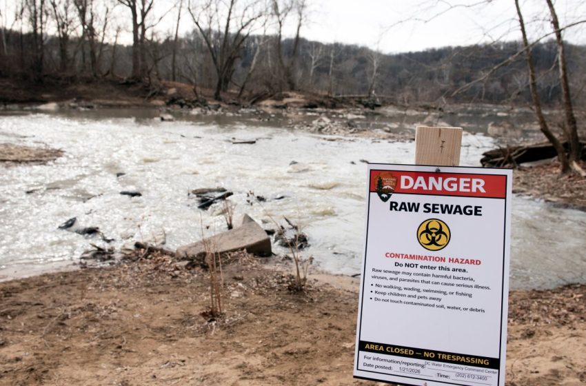  Class action lawsuit filed over Potomac sewage spill : NPR