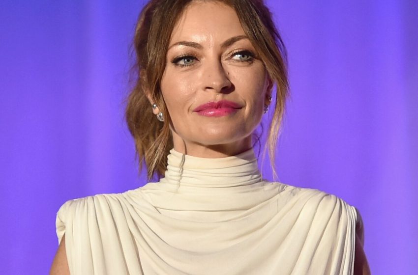  Rebecca Gayheart Dane on her late husband, Eric Dane : NPR