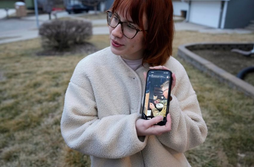  U.S. soldiers killed in Kuwait were Army Reserve members with an Iowa unit : NPR