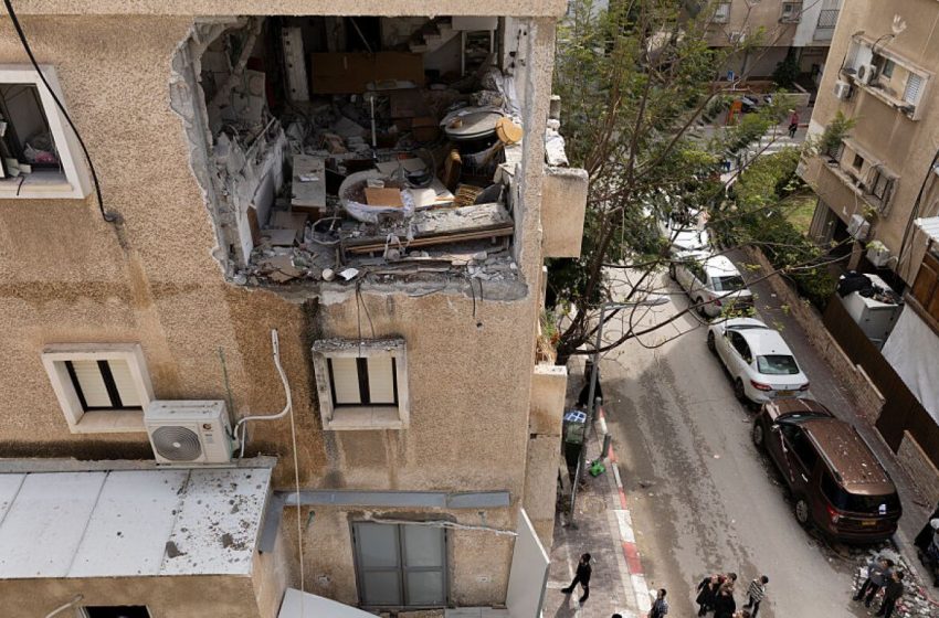  Israel and Iran ramp up attacks as Trump insists Tehran wants a deal : NPR