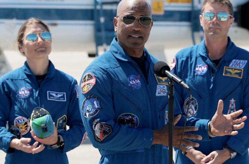  NASA’s Artemis II moon shot could happen this week : NPR