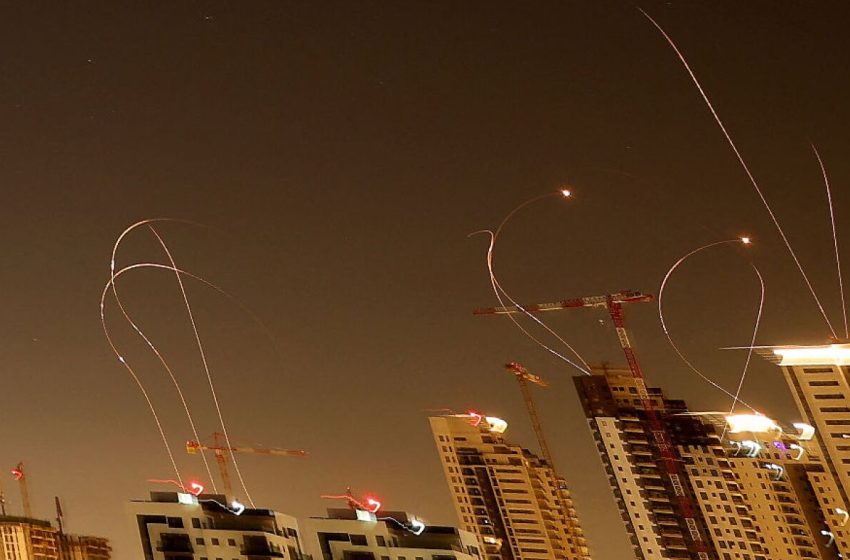  Pakistan poised to host U.S.-Iran talks to end war : NPR