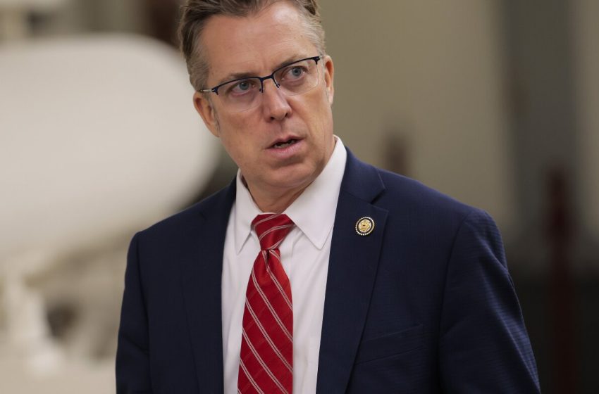  Tennessee GOP Rep says Muslims ‘don’t belong in American society’  : NPR