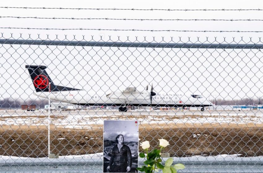  Air Canada chief executive apologizes for English-only condolence