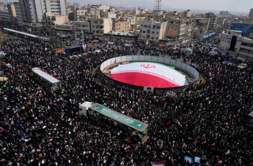  Iran presses attacks in region as global energy worries mount