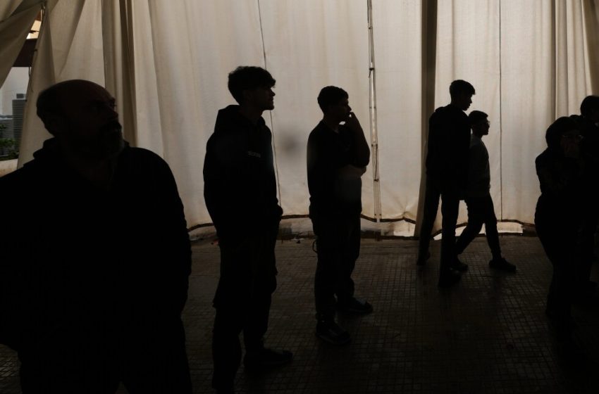  Iran war live updates: Iran files missiles at U.K.-U.S. Diego Garcia base in the Indian Ocean