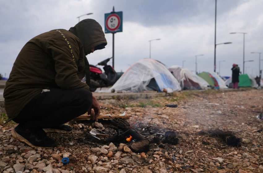  Iran live updates: Israel-Hezbollah fighting displaces 1 million in Lebanon