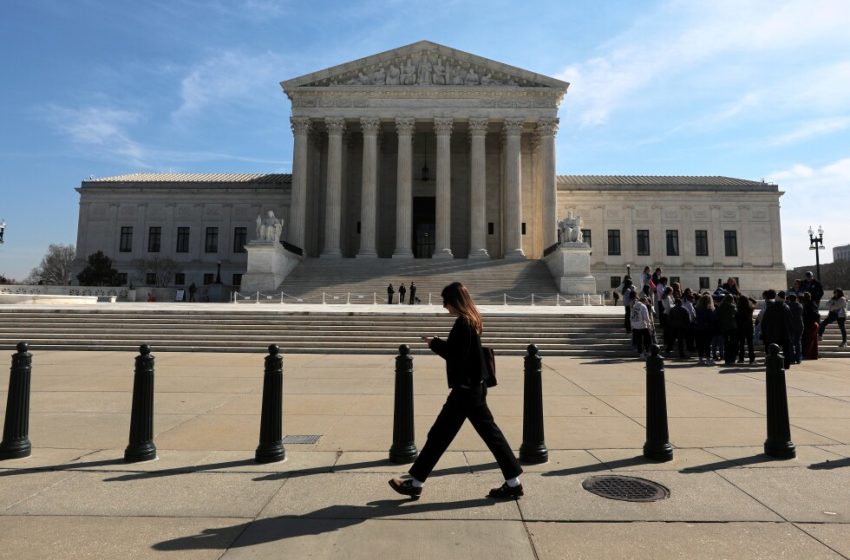  The Supreme Court takes up the Mississippi case of a Black death row inmate