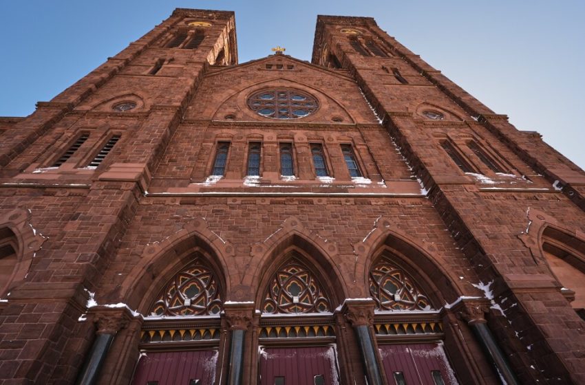  Investigation into Catholic priests and sexual abuse in Rhode Island