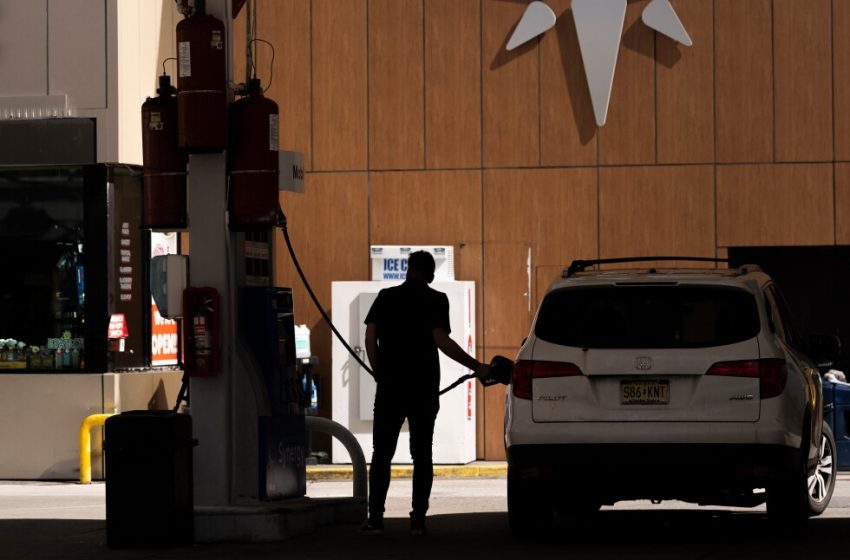  As gas prices rise, drivers can stretch their tanks a bit farther with these simple tips