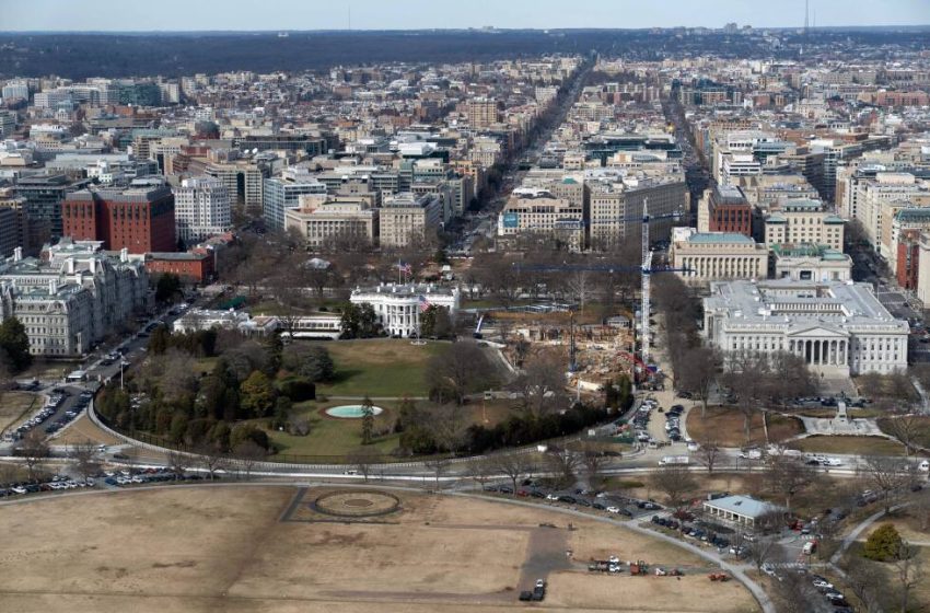  White House proposes underground visitor screening center