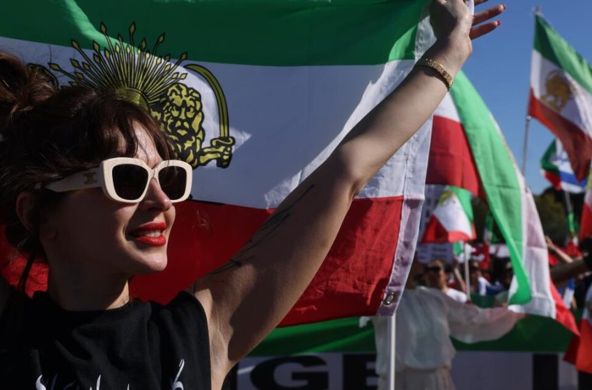  Day of history, joy, anxiety in ‘Tehrangeles’ after airstrikes in Iran