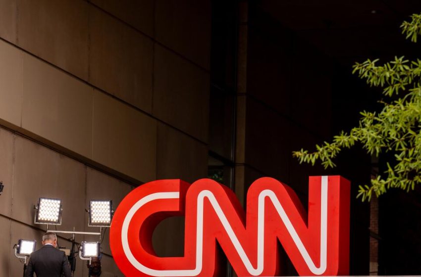  Fears mount at CBS News and CNN over merger, consolidation