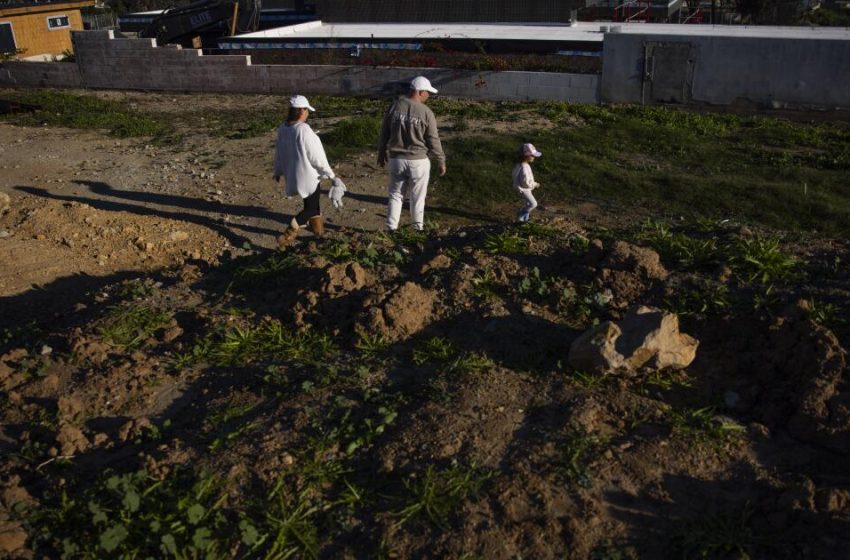  Deal allows State Farm to keep rate hike, without scrutiny over firestorm payouts