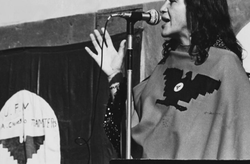  As she and Cesar Chavez made history, Dolores Huerta carried a horrifying secret