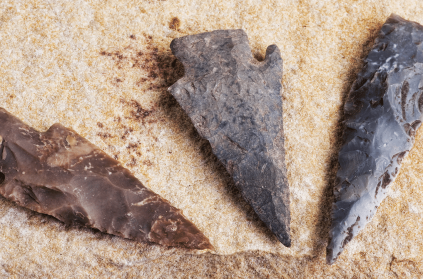  World’s Oldest Arrowheads Discovered in Uzbekistan Could Have Been Crafted by Neanderthals!