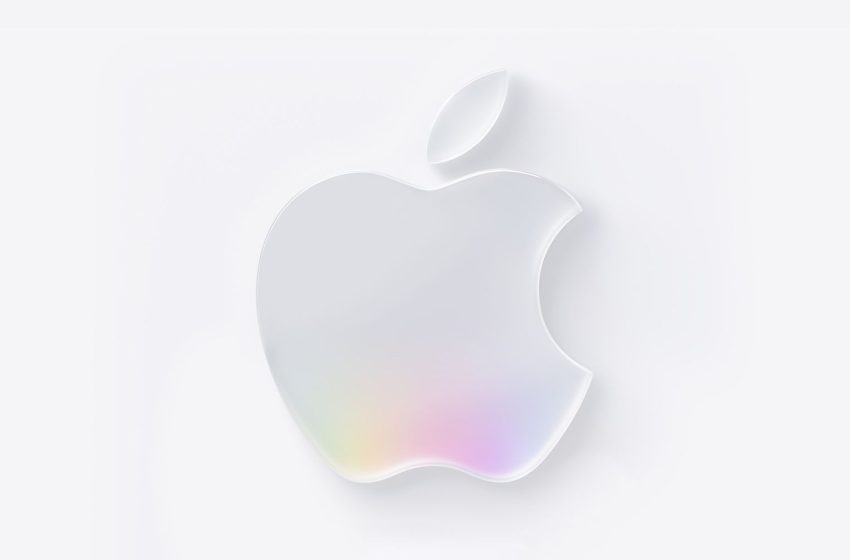  Apple Adds Three Executives to Leadership Page