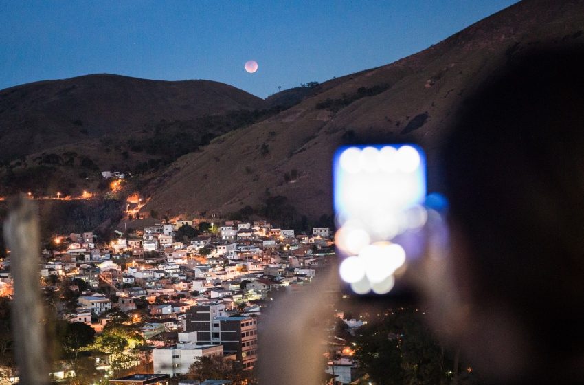  7 easy tips for photographing the ‘blood moon’ total lunar eclipse on March 3