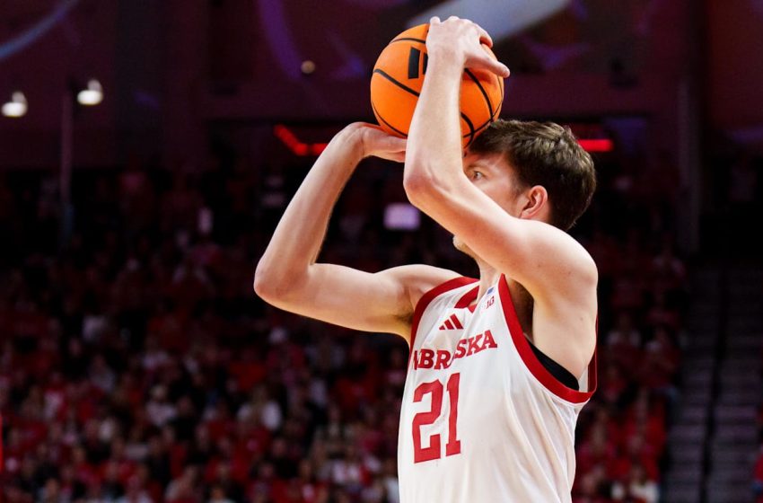  ‘Experts’ Predict Outcome of Nebraska-Troy NCAA Tournament Game and Give Reasons Why