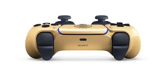 007 First Light Is Getting Its Own Limited Edition DualSense PS5 Controller 3