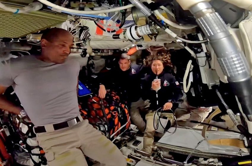  Artemis II astronauts find hidden eggs on Easter Sunday as they close in on the moon