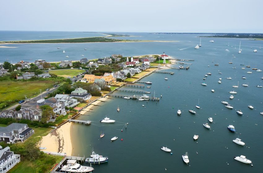  U.S. housing markets where million-dollar listings are standard