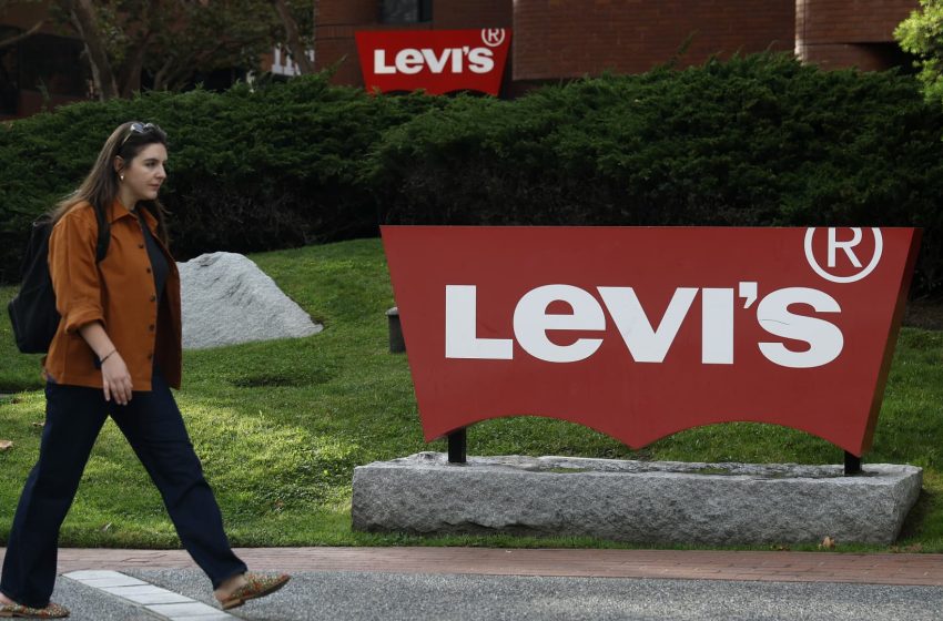  Levi Strauss (LEVI) earnings Q1 2026