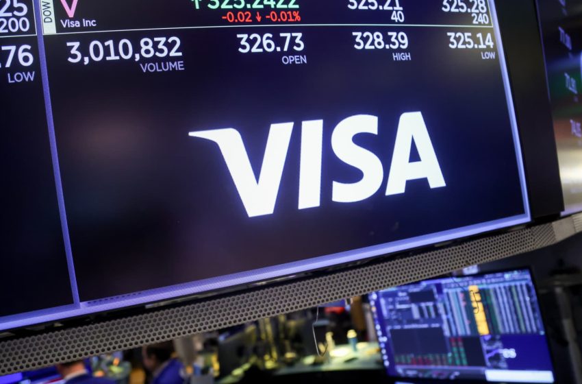  Visa launches new AI tools to manage the charge dispute process