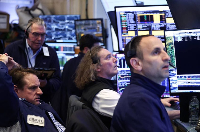  Stock market today: Live updates