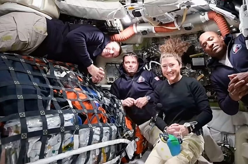  Artemis II astronauts begin journey towards Moon after spending day around Earth