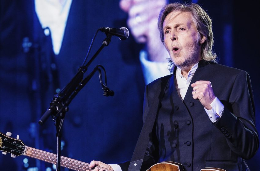  Paul McCartney Blazes Through Career-Spanning Set at Apple Park for 50th Anniversary Celebrations