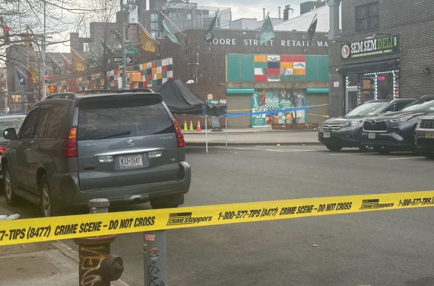  7-month-old girl in stroller fatally shot in East Williamsburg, Brooklyn, NYPD says