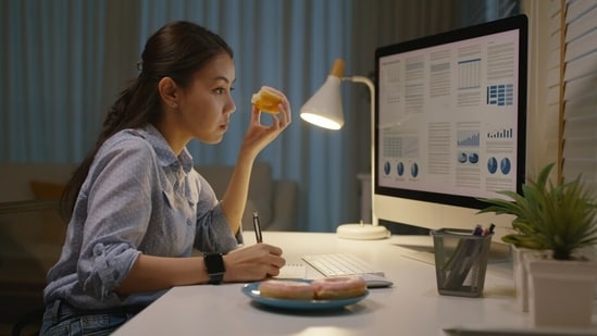  Cardiologist warns ‘this daily habit doubles your heart attack risk and most people don’t think twice about it’