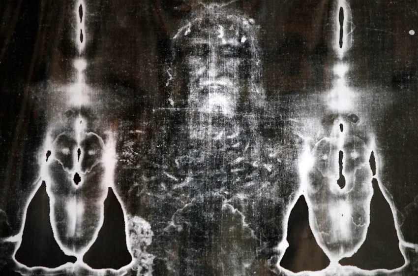  Shroud of Turin, claimed to be Jesus’ burial cloth, contaminated with carrot and red coral DNA