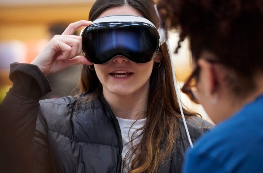  An inside look at the ‘fiasco’ of the Vision Pro launch in stores