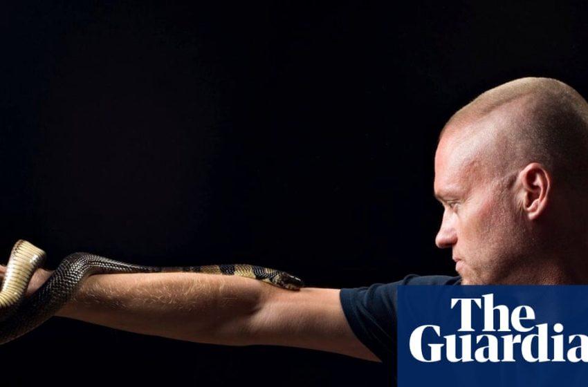  Bitten by snakes 200 times – on purpose: US man’s quest to help deliver new antivenom | Environment