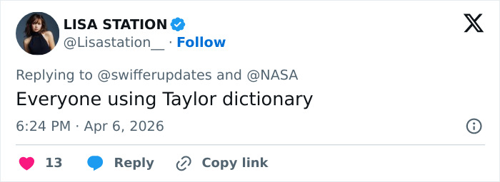 Twitter reply by Lisa Station mentioning NASA, referencing Travis Kelce’s 16-year-old tweet with social media engagement.