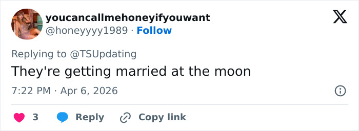 Screenshot of a Twitter reply mentioning marriage at the moon related to NASA’s reply trending on social media.
