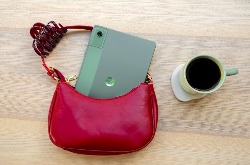  Motorola announces Moto Pad and next-gen Moto G Stylus