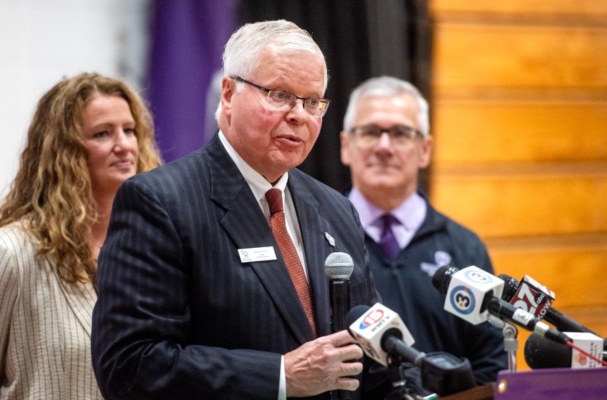  Universities of Wisconsin president refuses to leave after being told to resign or be fired