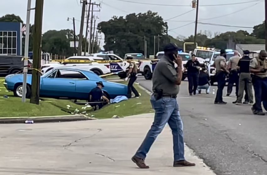  Over a dozen injured after car strikes pedestrians at Lao New Year parade in Louisiana