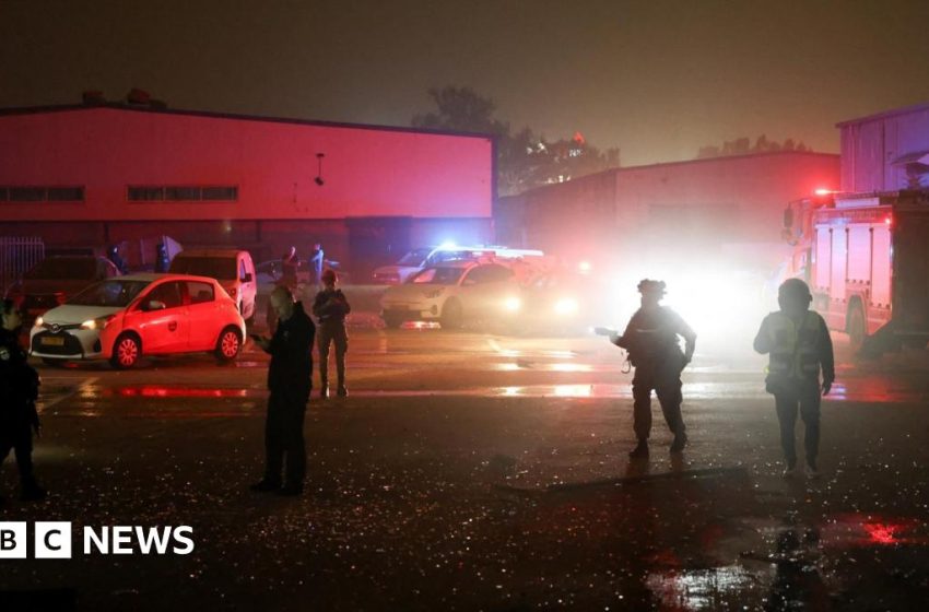  UN to vote on resolution to secure the Strait of Hormuz, as Trump urges Iran to make deal