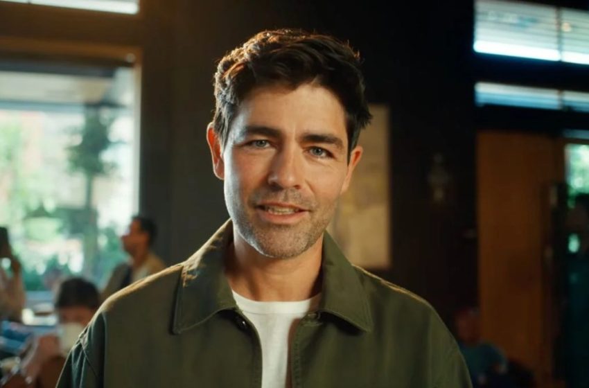  Adrian Grenier Cashes In on ‘The Devil Wears Prada 2’ Snub With Cheeky Starbucks Ad: ‘Let’s Leave Nate in 2006’ | Video
