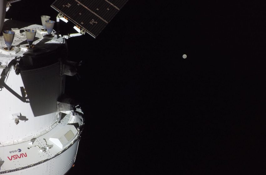  NASA Artemis 2 to make historic moon flyby today. Here’s what to expect hour-by-hour (timeline)