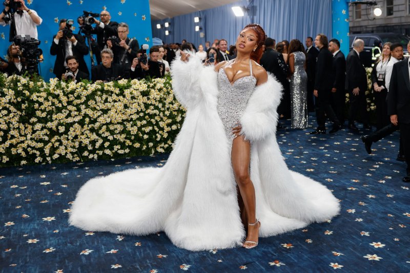  Megan Thee Stallion returns to Broadway’s ‘Moulin Rouge!’