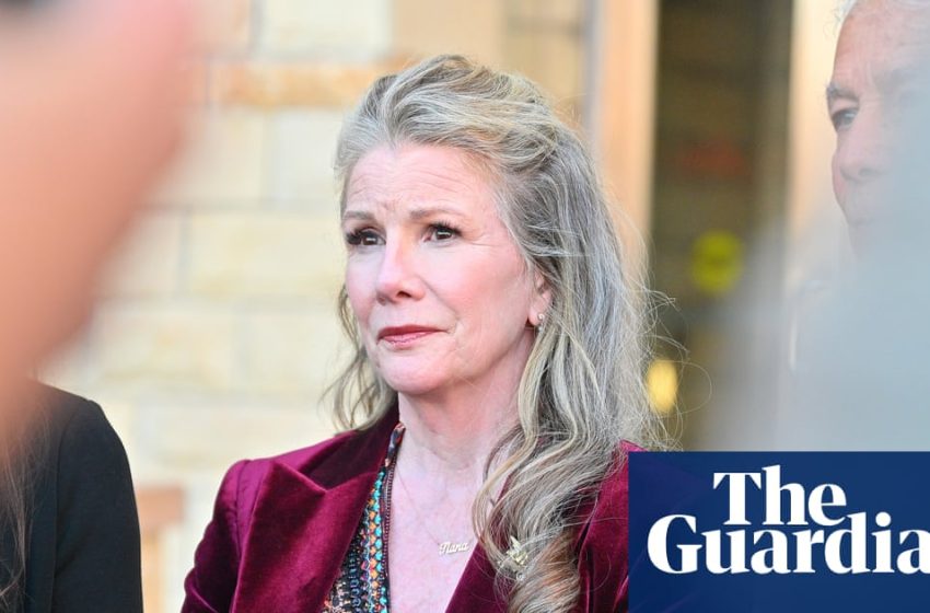  Melissa Gilbert denies being ‘naive’ or ‘complicit’ in standing by Timothy Busfield despite sexual abuse claims | US crime